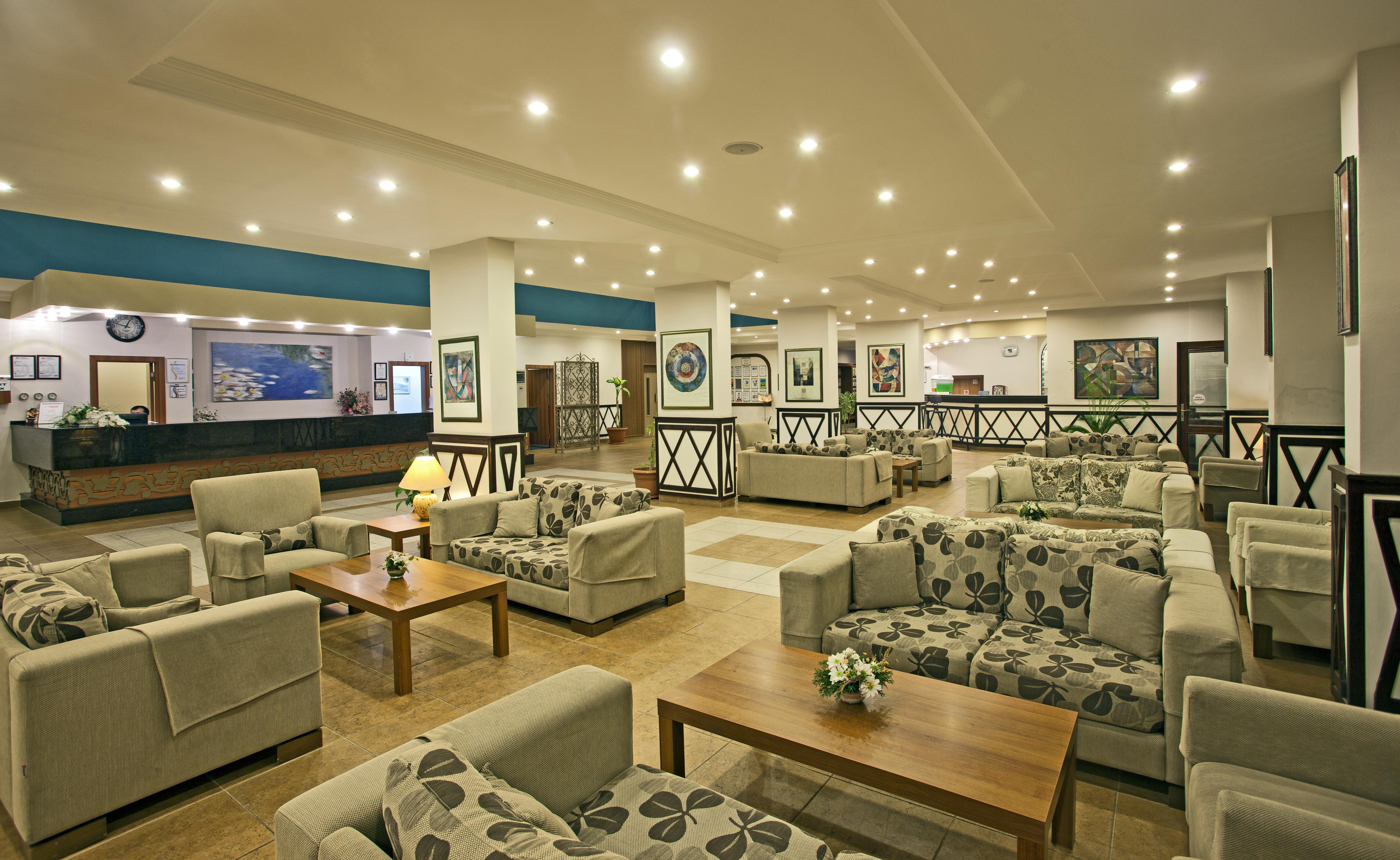 Hotel Titan Garden Ultra All Inclusive โคนัคคลึ ภายนอก รูปภาพ